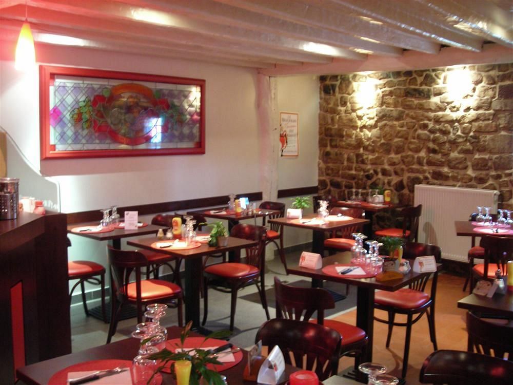 Logis Hotel De France Restaurant Grill 돔프롱 외부 사진